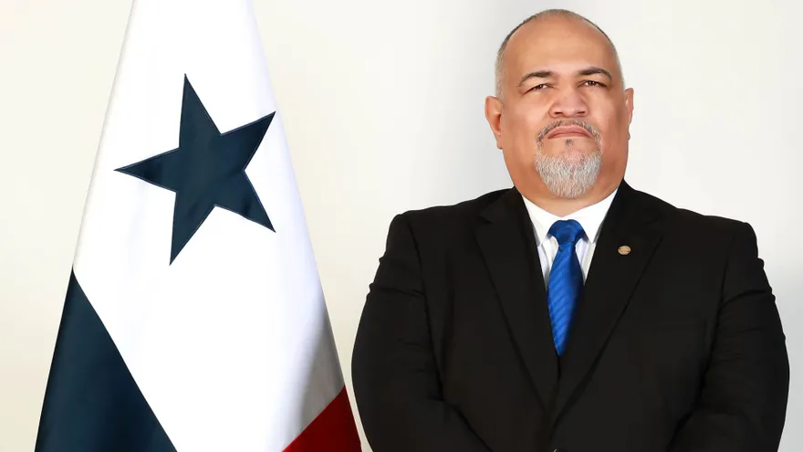 Eli Felipe Cabezas, ex subcontralor General de la República.