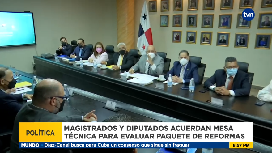 Magistrados del Tribunal Electoral y diputados establecen mesa por reformas electorales
