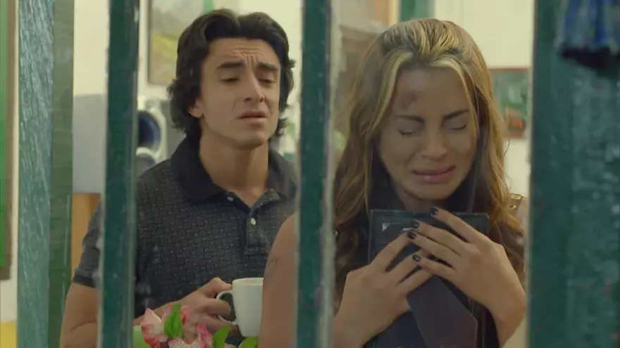 Sin Senos Sí Hay Paraíso Capítulo 76