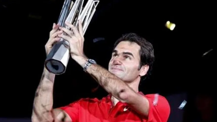 Federer gana su cuarto título del año en China