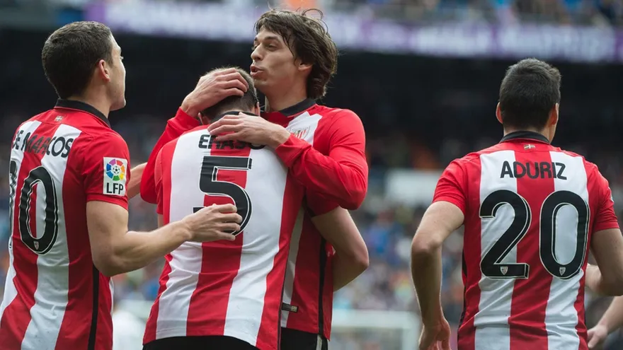 Aduriz confirma que está "bien" y disponible para el partido con el Madrid | Agencia