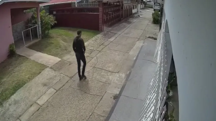 Condenan a 9 años de prisión a hombre por robo a una adulta mayor.