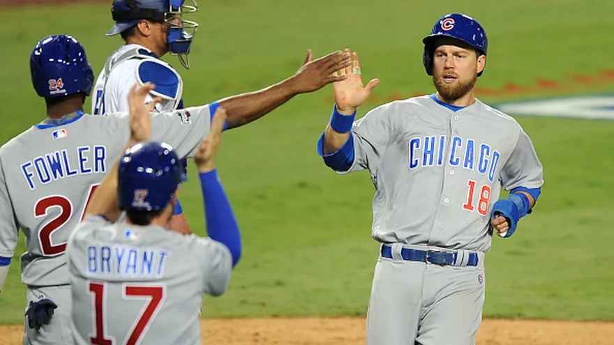 Los Cachorros tienen la ventaja en la serie ante los Dodgers con tres victorias y dos derrotas