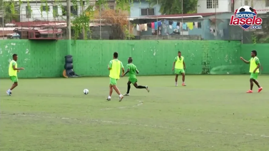 Entreno del Sporting y palabras del Técnico Torres
