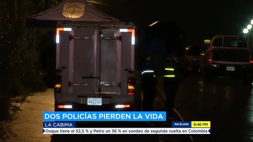 Investigan muerte de parejas de policías