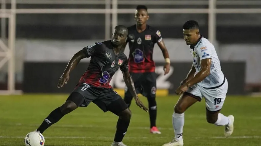 Sporting SM expondrá invicto en fútbol panameño