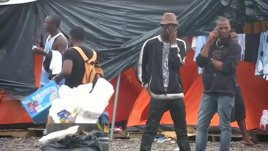 Migrantes africanos podrían estar abandonando la frontera guiados por ‘coyotes’