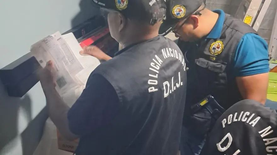 De acuerdo con las investigaciones, el grupo utilizaba la modalidad de “phishing” para obtener información confidencial de clientes de entidades bancarias.