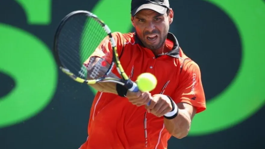 El tenista colombiano Alejandro Falla anuncia su retiro