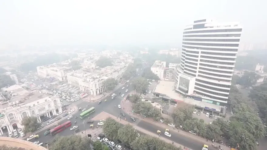 La polución del aire se dispara y supera los niveles tóxicos en Nueva Delhi