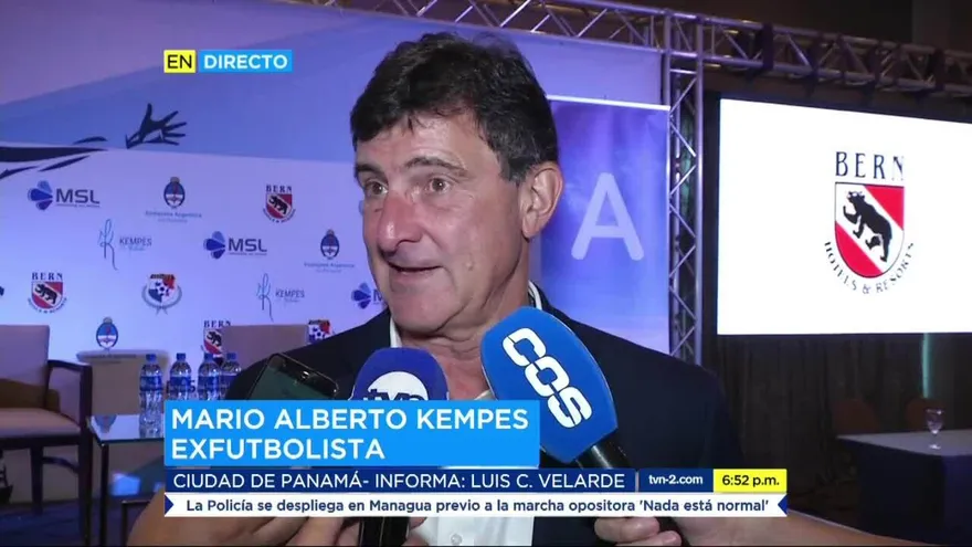 Mario Kempes presenta nuevo libro en Panamá