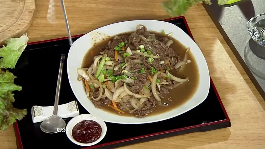 Aprende a preparar un rico "BULGOGI" por el chef Lee
