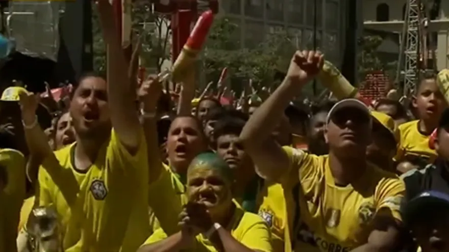 Brasileños sufrieron la eliminacion de la canarinha en Qatar 2022