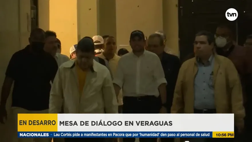 Dirigencia anuncia que consultarán sus bases tras reunión con gobierno