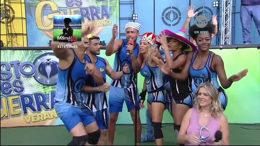 ¡Delany sigue como reina del Karaoke Flotante!