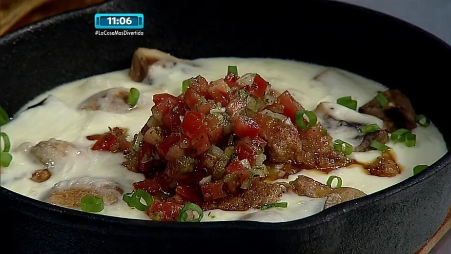 Dip de queso fundido y chorizo