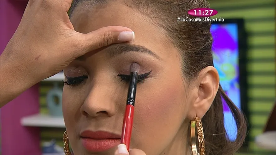 Buen Look del día - ¿Como corregir los errores más comunes al maquillarnos?