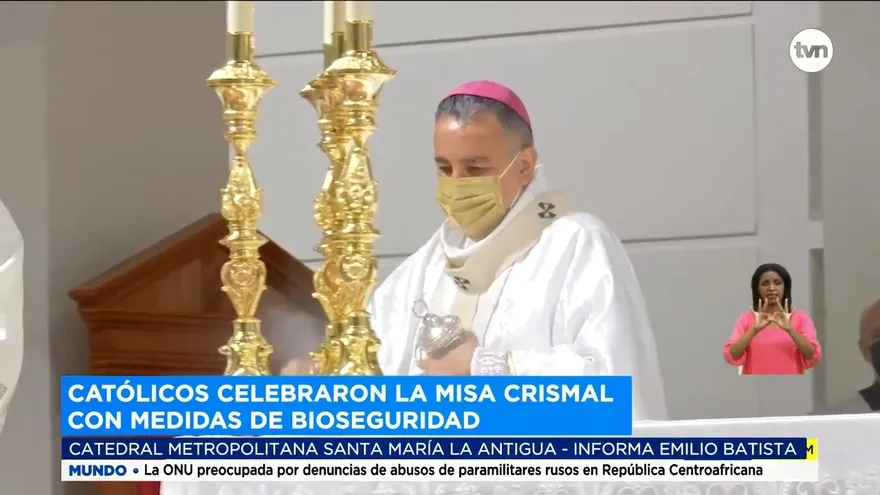 Celebran misa crismal con reducción de sacerdotes