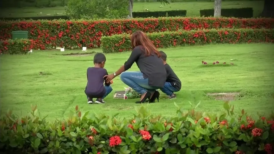 ¿Deben ir los niños ir a un funeral?