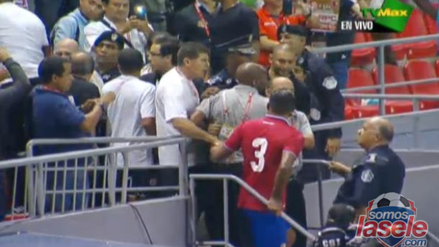 Final llena de golpes en el duelo Panamá vs Costa Rica