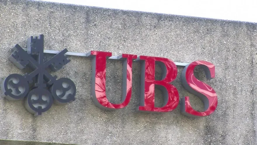 Banco suizo UBS ante justicia francesa por supuesto fraude