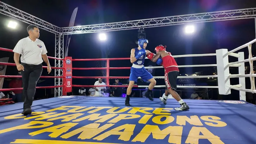 Boxeo en Casco Antiguo