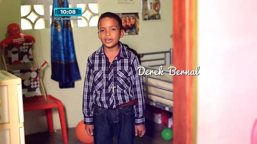 Conoce a Derek Bernal