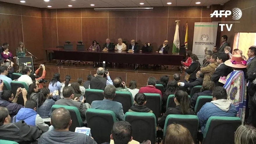 Presentan agrupación política que representará FARC en Congreso