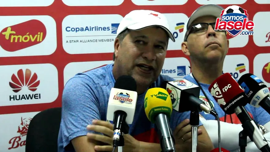 Bolillo Gómez habló de fútbol y de la prensa