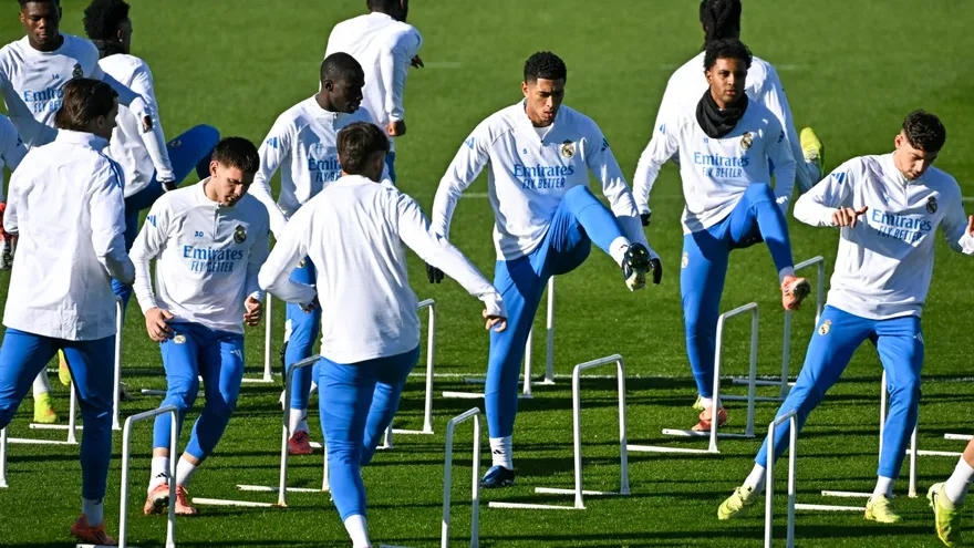 Jugadores del Real Madrid en entrenamiento