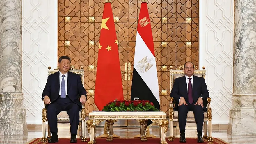 El presidente chino, Xi Jinping junto a su homólogo egipcio Abdel Fatah al Sisi