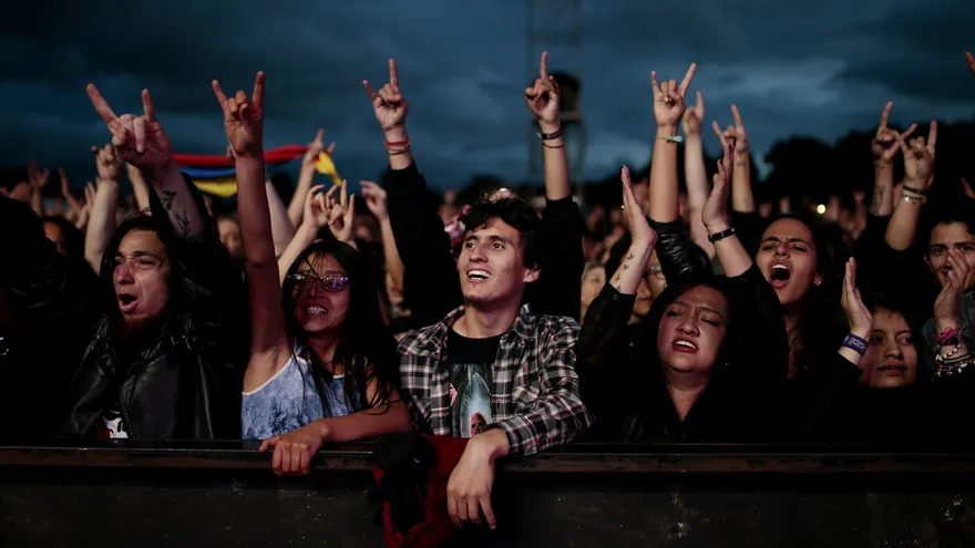 Público asiste al Festival de Rock al Parque de Bogotá