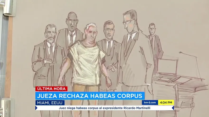 El dibujante de la audiencia de Ricardo Martinelli