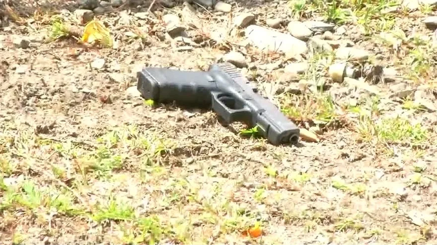 La Policía investiga la procedencia del arma de fuego.