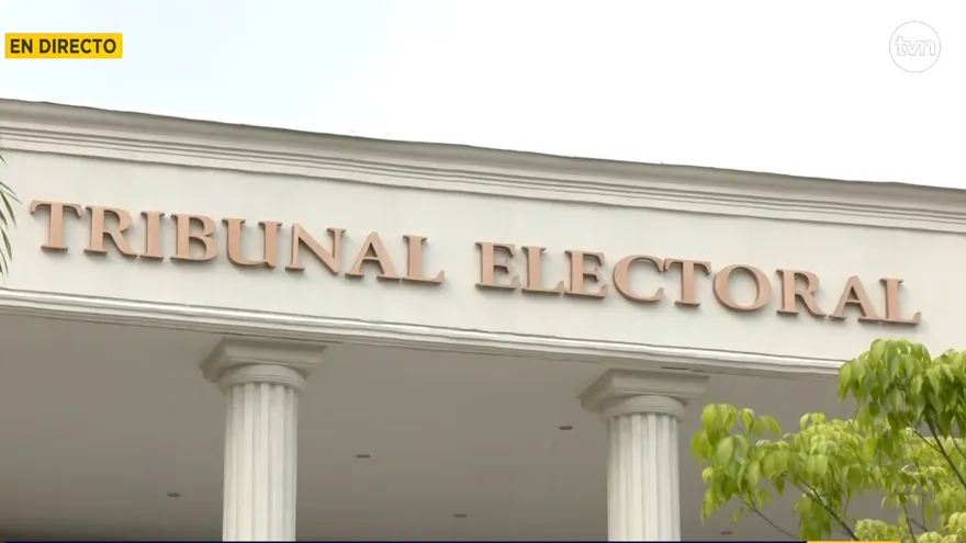 Extraoficial: Magistrados de TE en sesión permanente