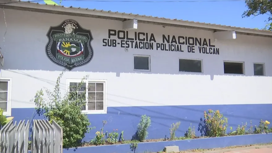 Policía en Tierras Altas