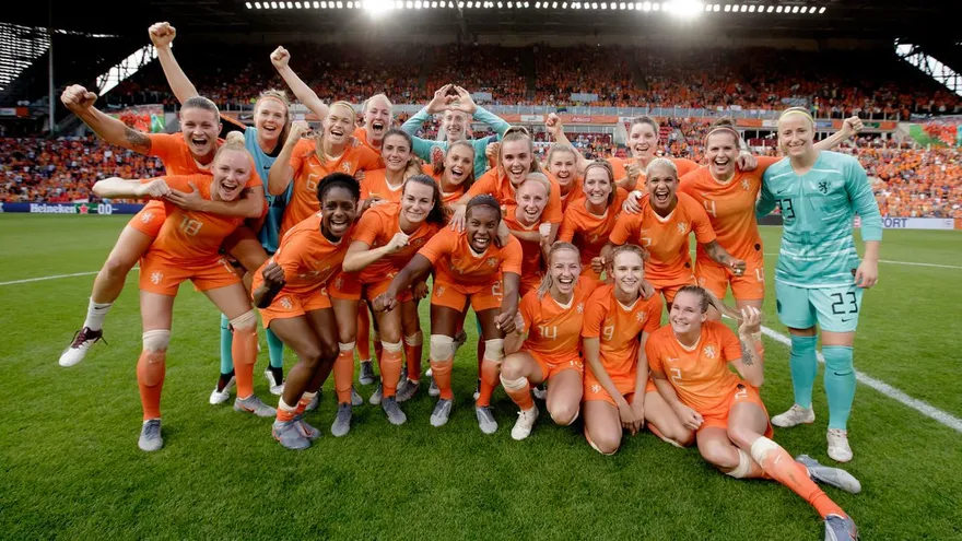 La selección de Holanda derrotó a Australia en amistoso de preparación