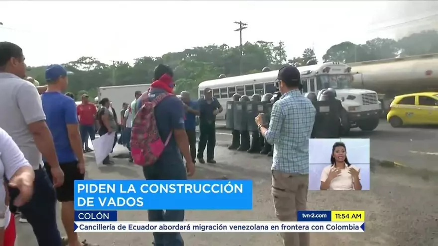 Enfrentamientos en Colón entre residentes y la policía