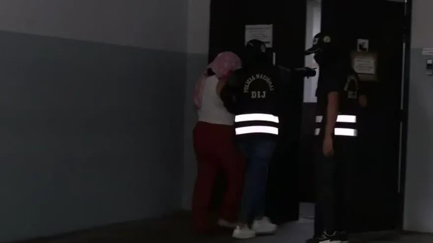 Una de las aprehendidas por caso de fraude a la DGI