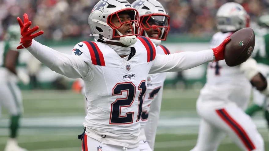 Jaylinn Hawkins jugador de New England Patriots con sangre panameña