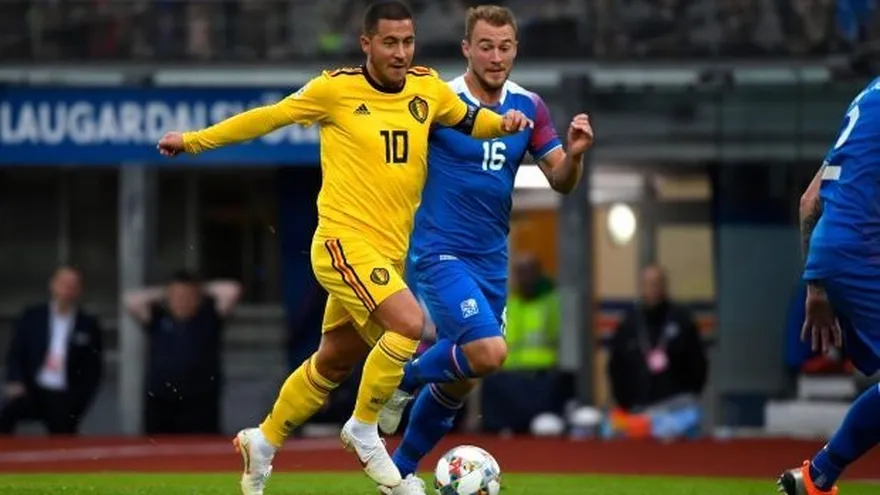 Bélgica golea a Islandia con gol de Hazard y doblete de Lukaku