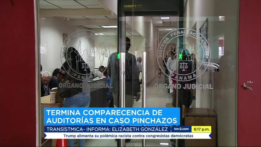 Realizan interrogatorio de dos auditoras en el juicio a Martinelli