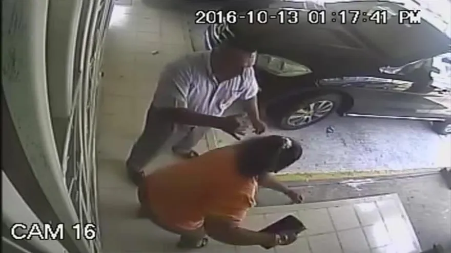 Empresa despide a taxista agresor, el hombre es funcionario de Senafront