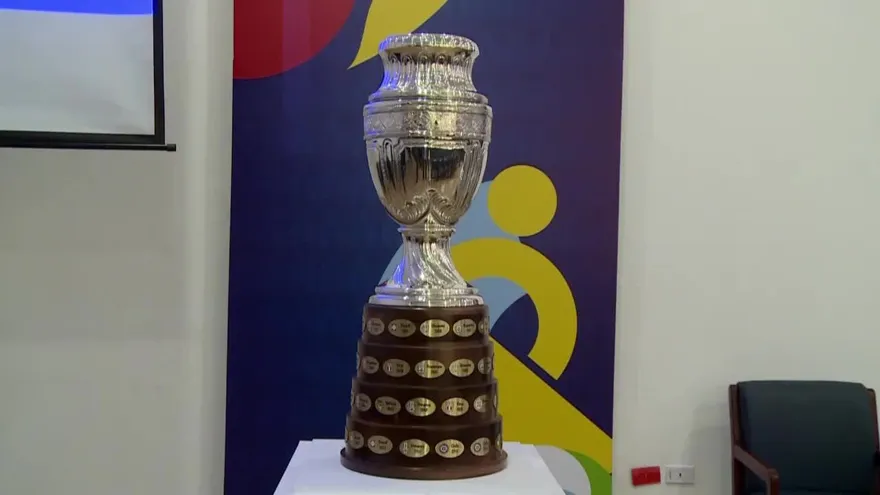 La Copa América y la Eurocopa se aplazan a 2021