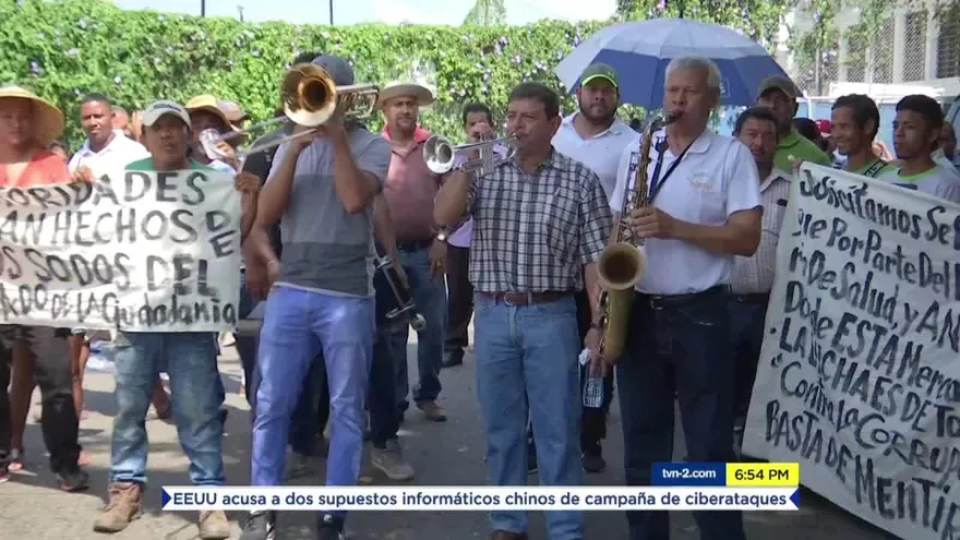 Comerciantes y productores en pie de guerra