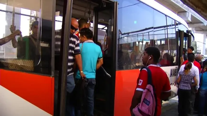Buscan mejorar sistema de transporte en Panamá