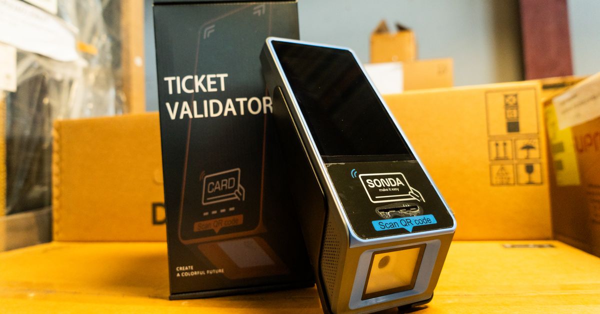 Llegan a Panamá nuevos validadores para el sistema de pago del transporte público