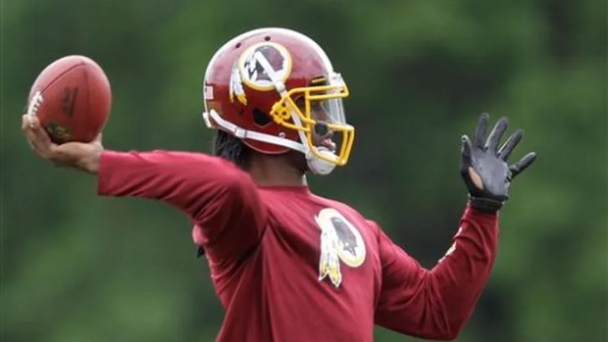 RG3 estaría listo para campamento de Redskins