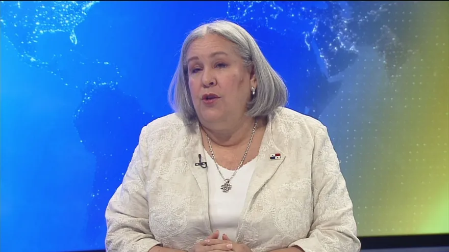 Beatriz Carles, ministra de Desarrollo Social