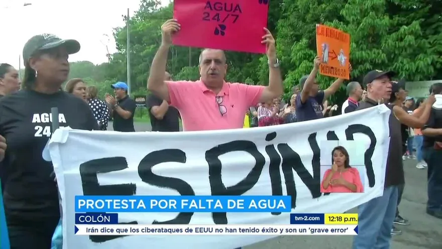 Residentes de Espinar en Colón protestan por falta de agua